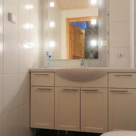 Sleeps 12 Wifi Sirkka