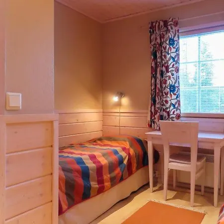Sleeps 12 Wifi *