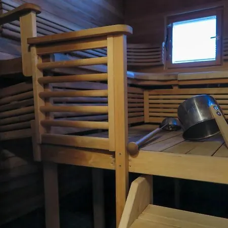 Tatil Evi Sleeps 12 Wifi *
